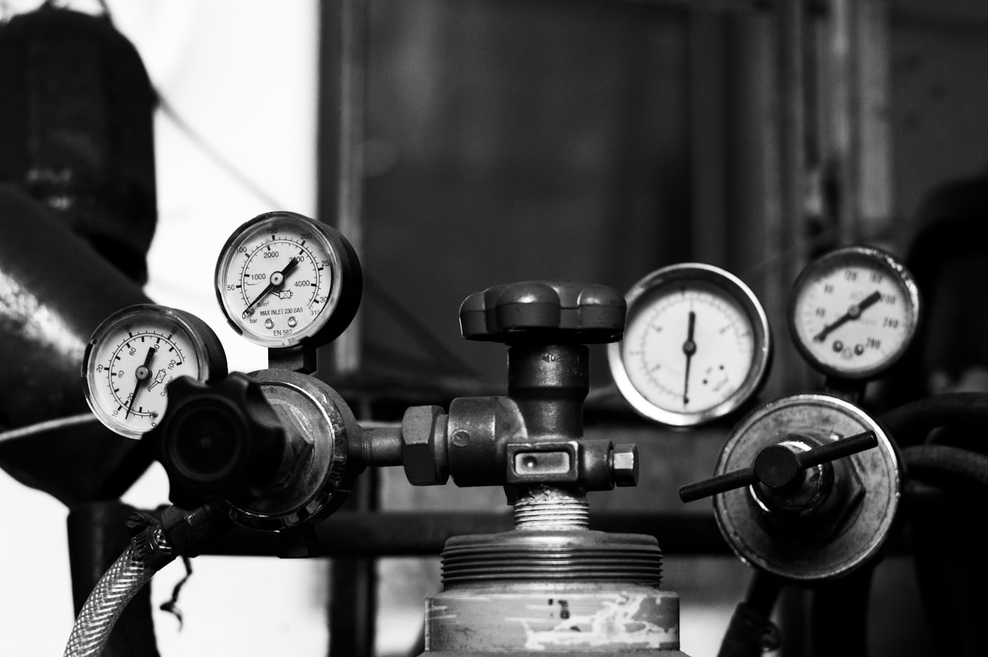 pressure gauges